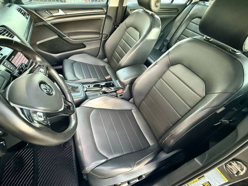 2015 Volkswagen Golf SportWagen TSI SEL