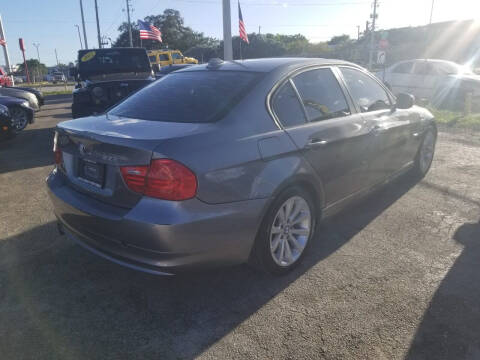 2011 BMW 3 Series 328i