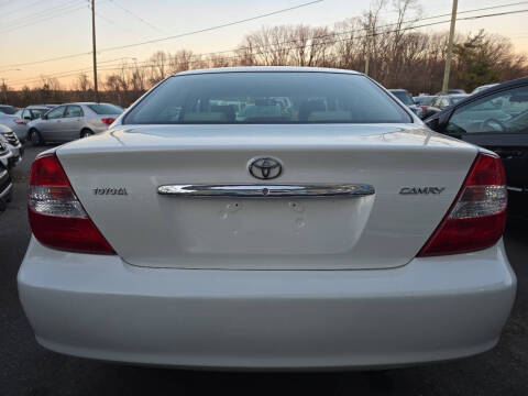 2004 Toyota Camry XLE