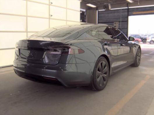 2021 Tesla Model S Long Range