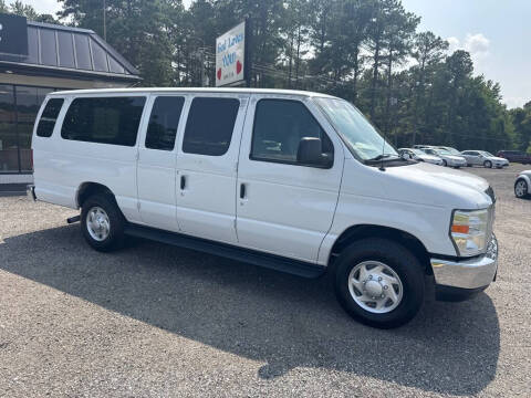 2013 Ford E-Series E-350 SD XLT