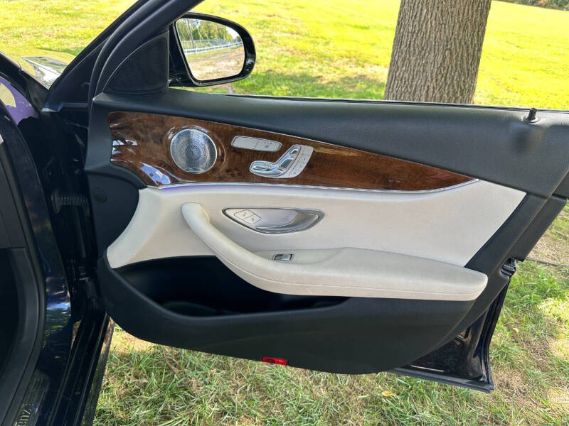 2017 Mercedes-Benz E-Class E 300 4MATIC