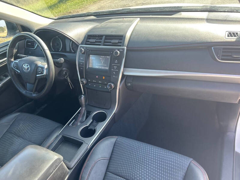 2015 Toyota Camry LE