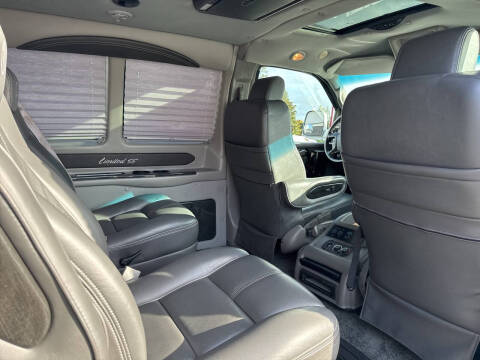 2017 GMC Savana 2500