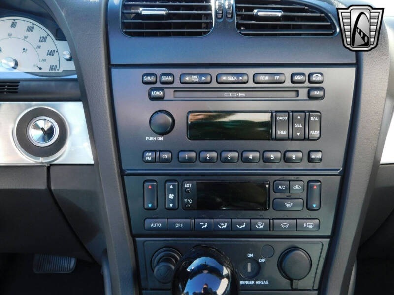 2002 Ford Thunderbird Deluxe