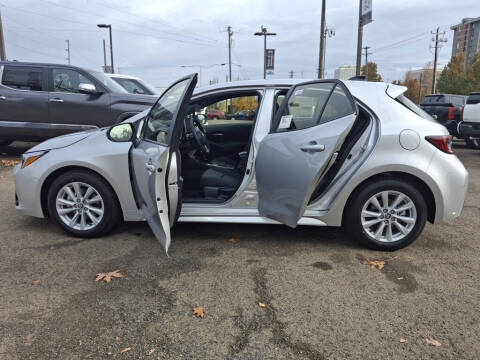2026 Toyota Corolla Hatchback SE