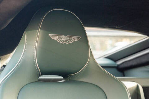 2025 Aston Martin Vantage