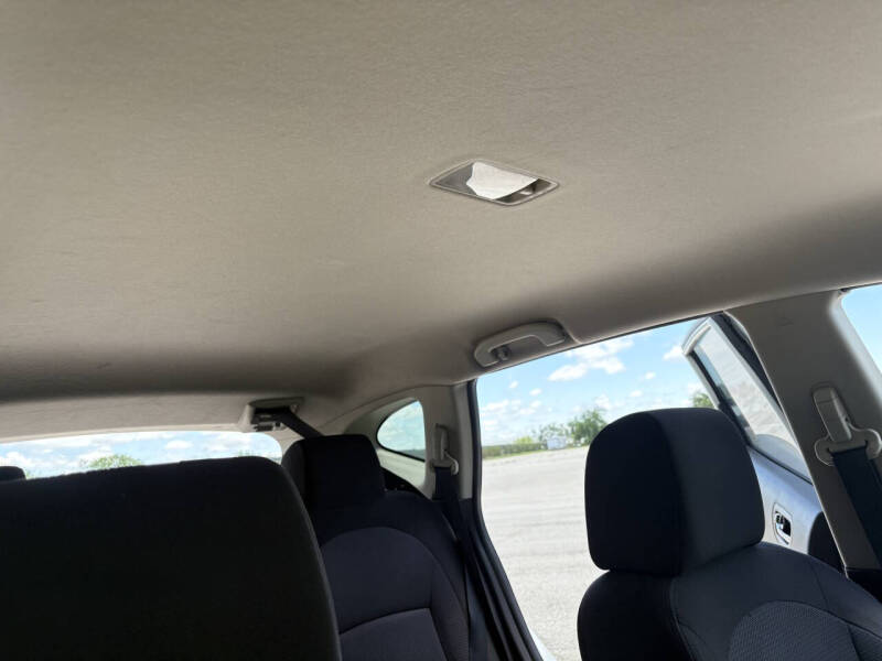 2011 Nissan Rogue SV