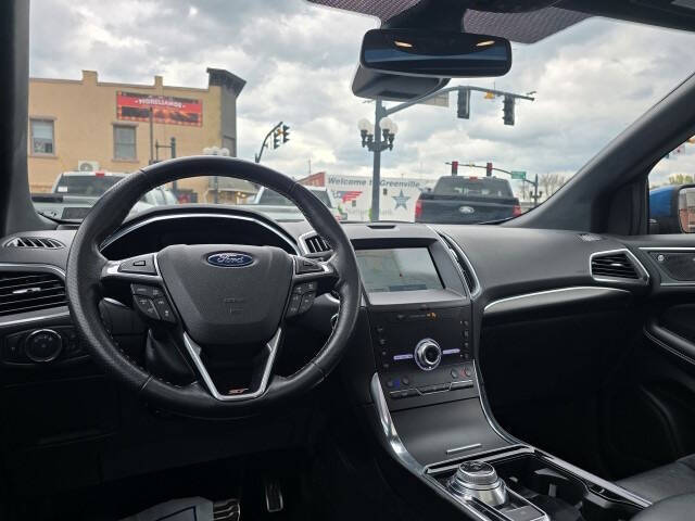 2020 Ford Edge ST