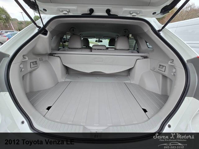 2012 Toyota Venza LE
