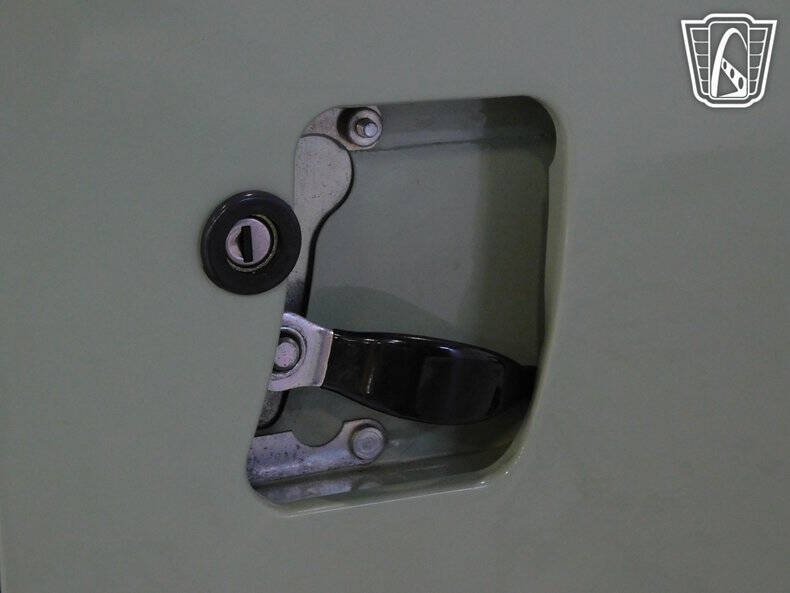 1987 Land Rover Defender