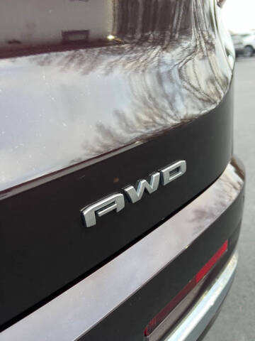 2021 GMC Acadia Denali