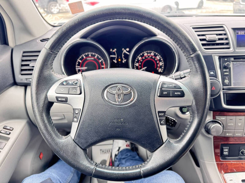 2013 Toyota Highlander Limited