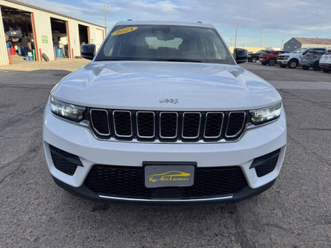 2024 Jeep Grand Cherokee Laredo