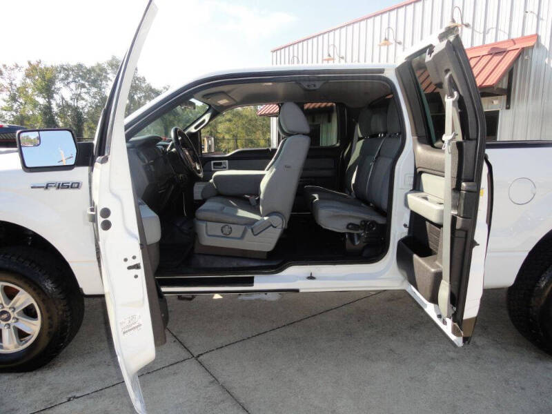 2011 Ford F-150 XL photo 13