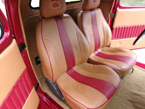 1934 Ford 3 WINDOW COUPE