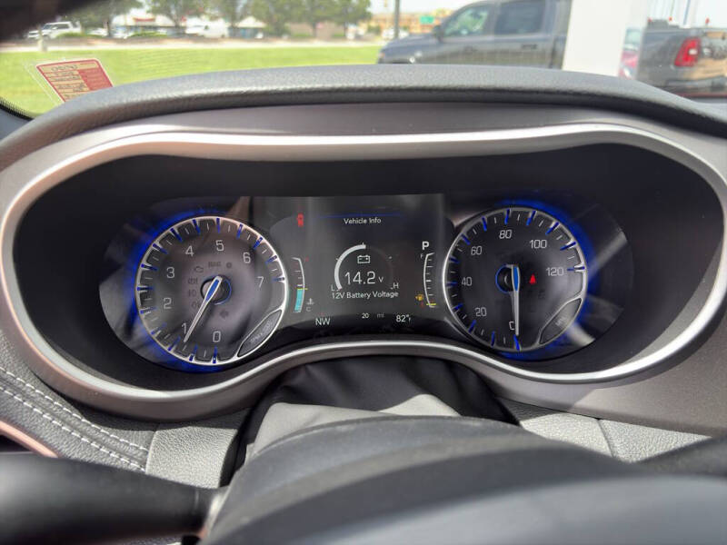 2027 Chrysler Pacifica Limited