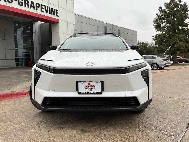 2026 Toyota bZ XLE Plus