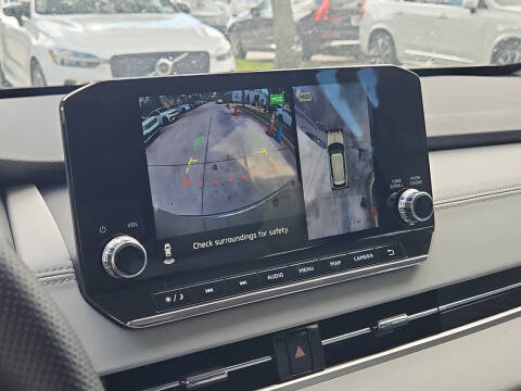 2025 Mitsubishi Outlander PHEV SEL