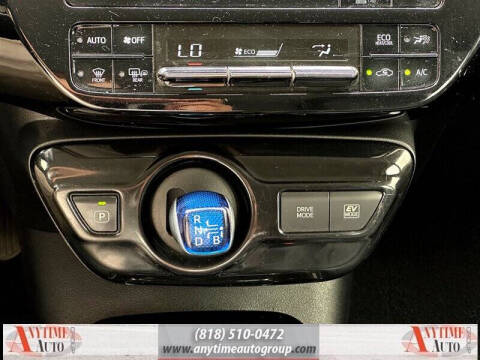 2018 Toyota Prius Three Touring