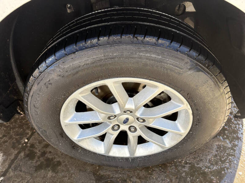 2014 Ford Edge SE