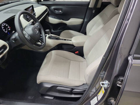 2025 Honda HR-V LX