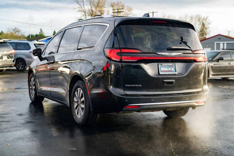 2021 Chrysler Pacifica Touring L
