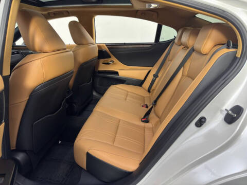 2024 Lexus ES 350 Ultra Luxury