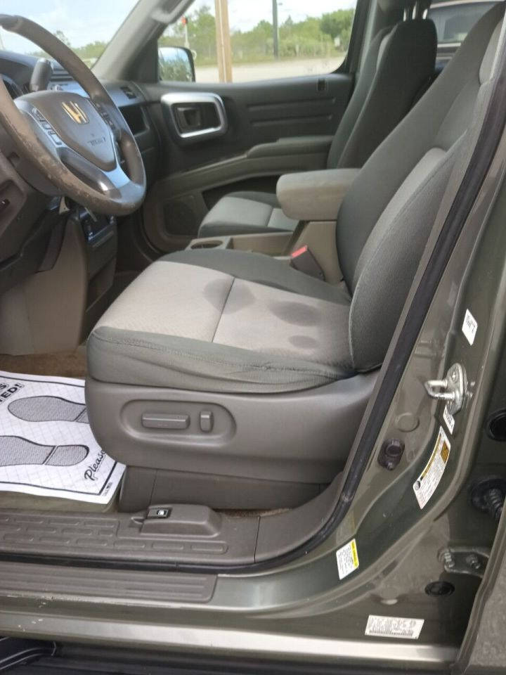 2007 Honda Ridgeline Pickup - $5,950