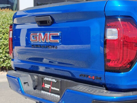 2023 GMC Canyon AT4X
