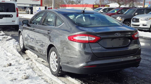 2015 Ford Fusion S