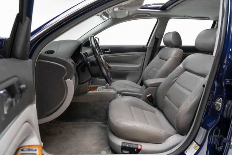 2004 Volkswagen Passat W8 4Motion