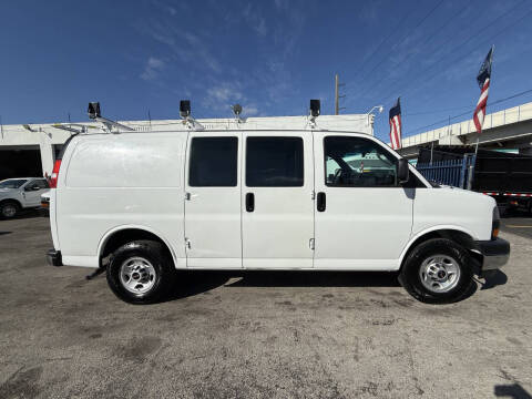 2020 GMC Savana 2500