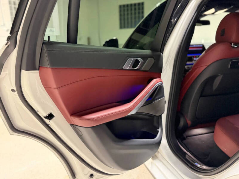 2021 BMW X6 xDrive40i