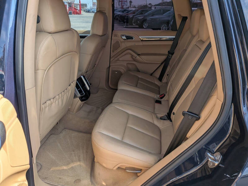 2012 Porsche Cayenne Tiptronic