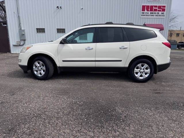 2011 Chevrolet Traverse LS