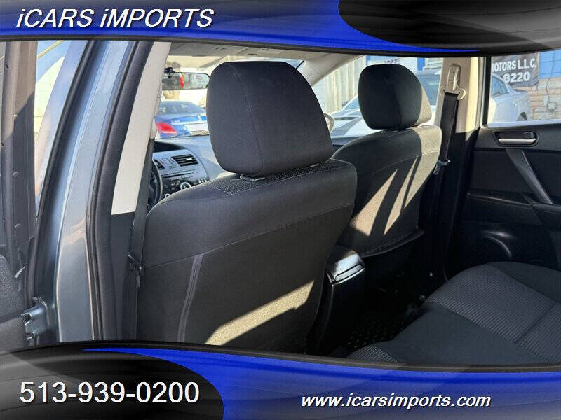2012 Mazda MAZDA3 i Touring