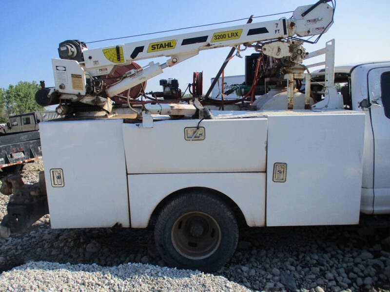 2019 Stahl Utility Bed W/Compressor reels