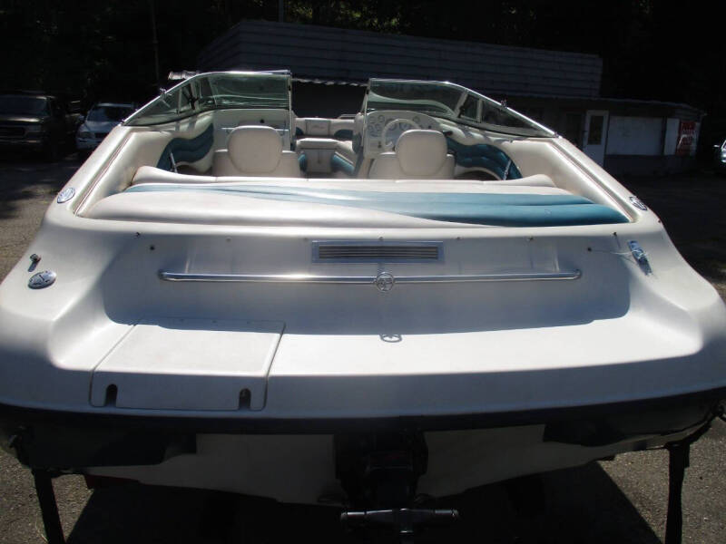 1983 Crownline 202BR