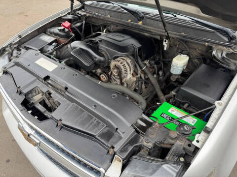 2011 Chevrolet Suburban LT