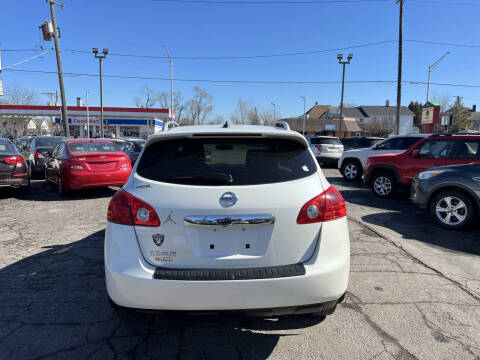 2015 Nissan Rogue Select S