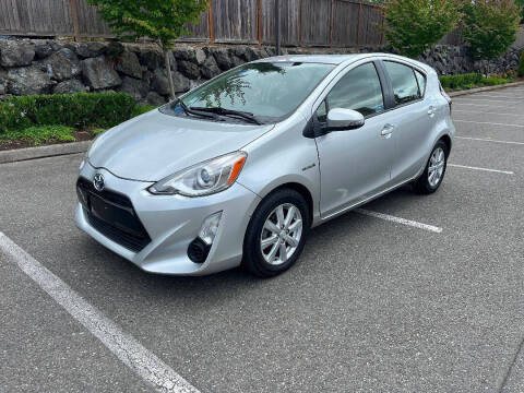 2017 Toyota Prius c Two