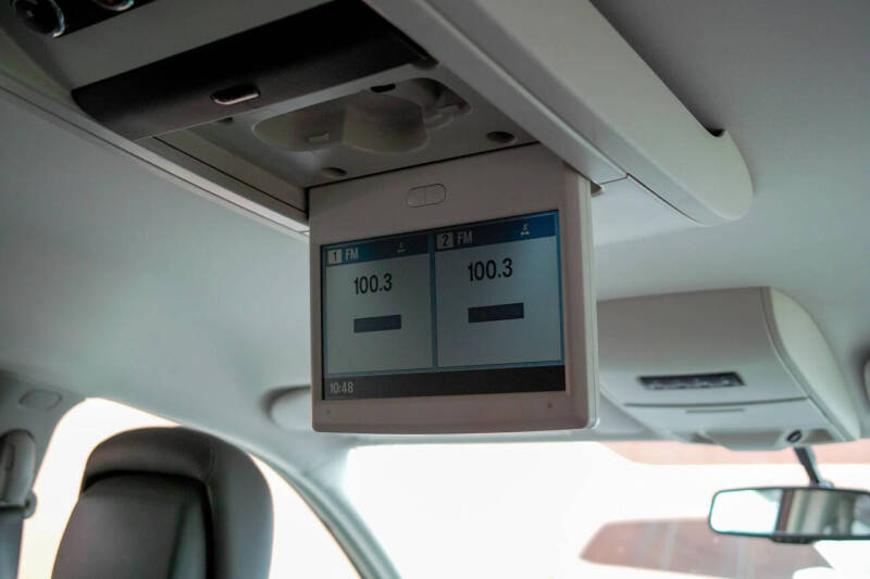 2014 Volkswagen Routan