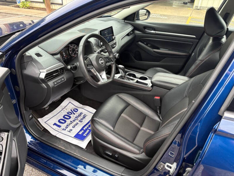 2024 Nissan Altima 2.5 SR