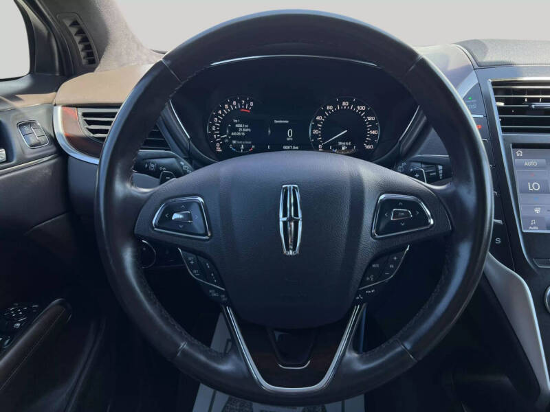 2017 Lincoln MKC Black Label