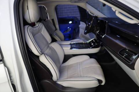 2022 Lincoln Navigator Black Label