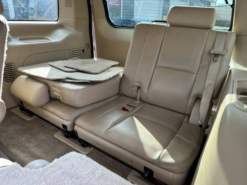 2012 Cadillac Escalade Luxury