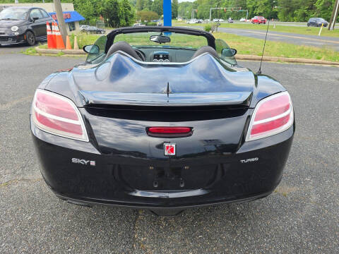 2008 Saturn SKY Red Line