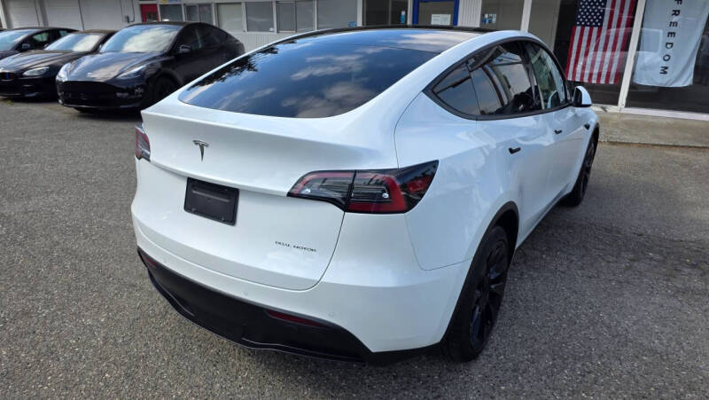 2022 Tesla Model Y Long Range