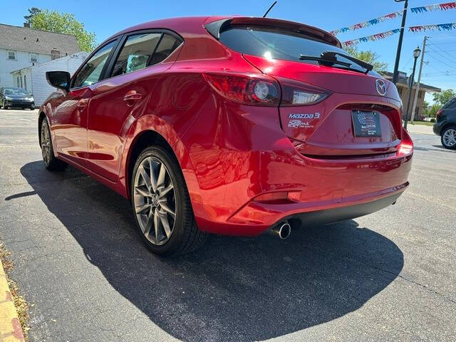 2018 Mazda MAZDA3 Touring